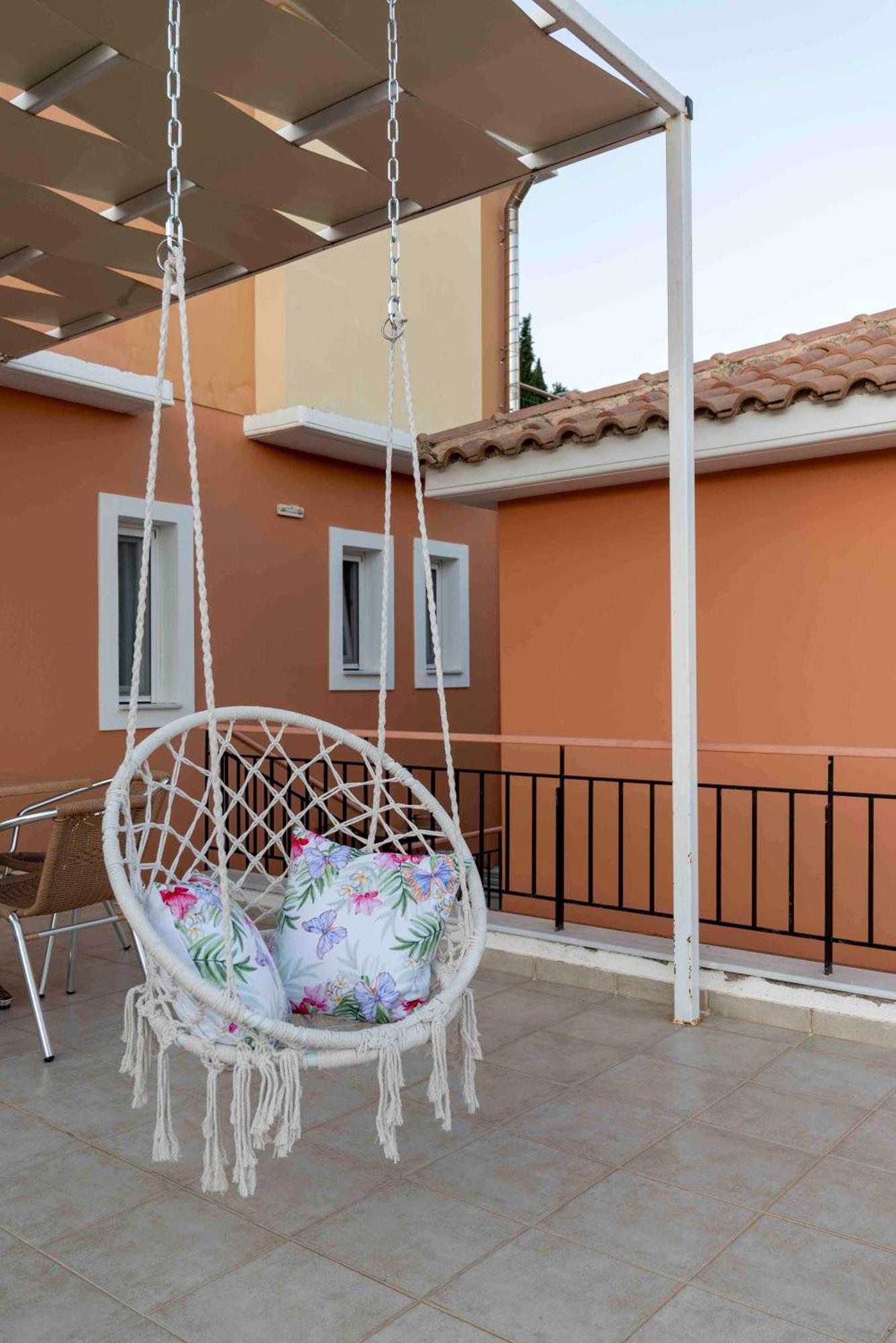San Lazzaro Lejlighedshotel Nydri  Eksteriør billede
