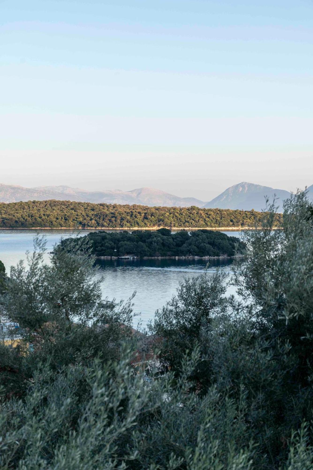 San Lazzaro Lejlighedshotel Nydri  Eksteriør billede